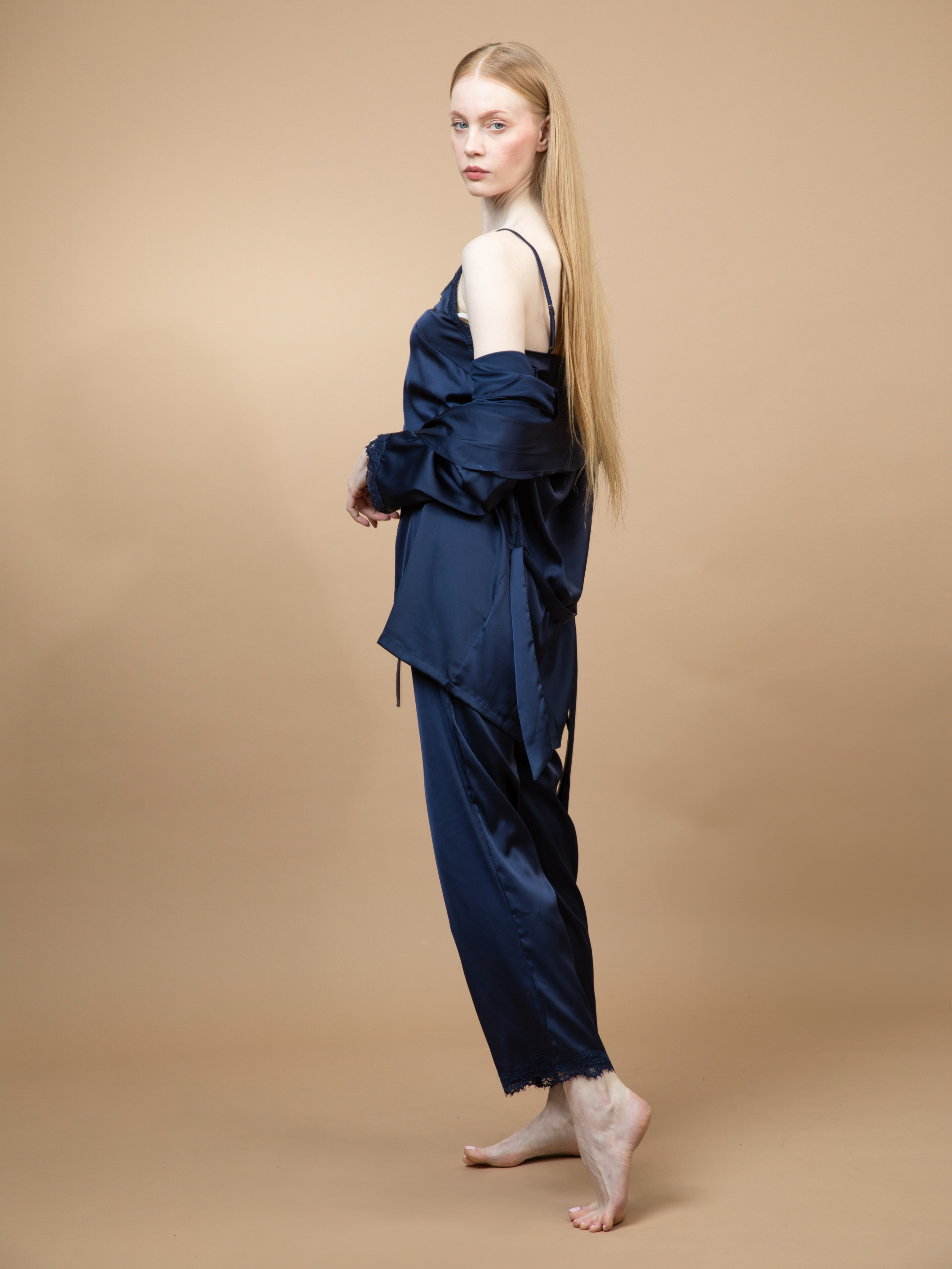 Lumi Navy Blue lace Robe Set